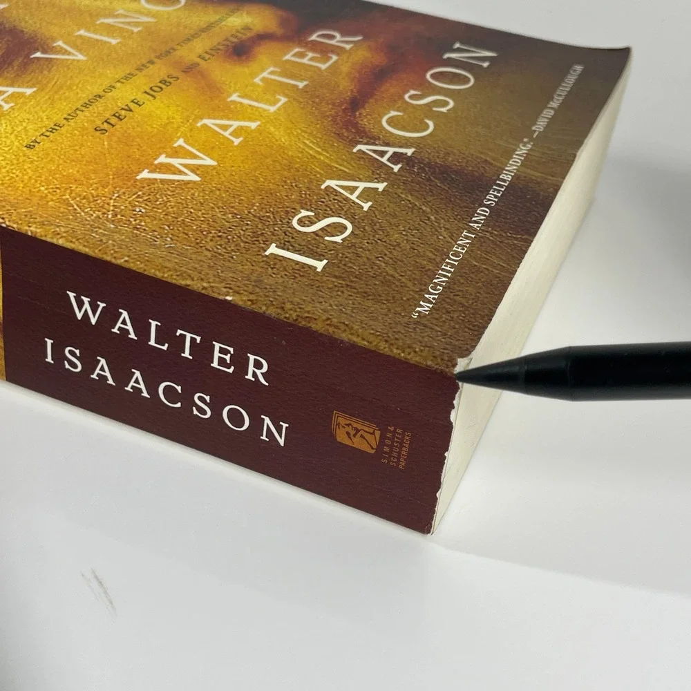 Leonardo da Vinci Walter Isaacson Biography Paperback 9781501139161 History Art